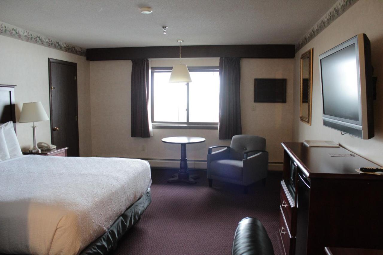 Shiretown Inn & Suites Houlton Eksteriør billede